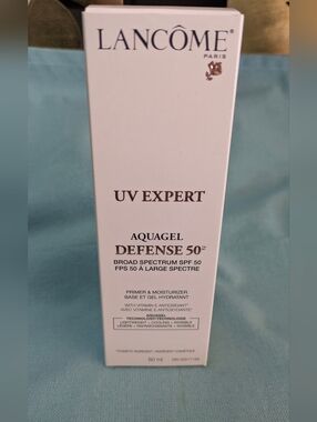 NIB Lancome UV Expert Aquagel Defense Broad Spectrum SPF 50 Primer & Moisturizer